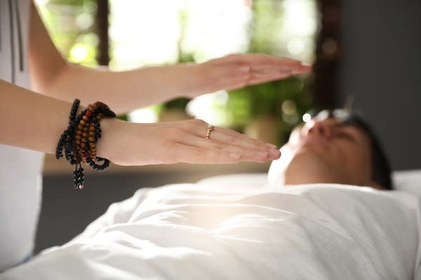 Reiki & Trị liệu năng lượng